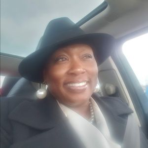 Meet your Posher, Kimmy